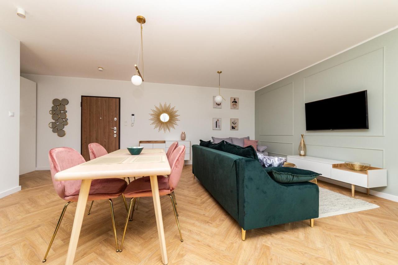Pobookowane Barbary Delux Old Town Apartment กดัญสก์ ภายนอก รูปภาพ
