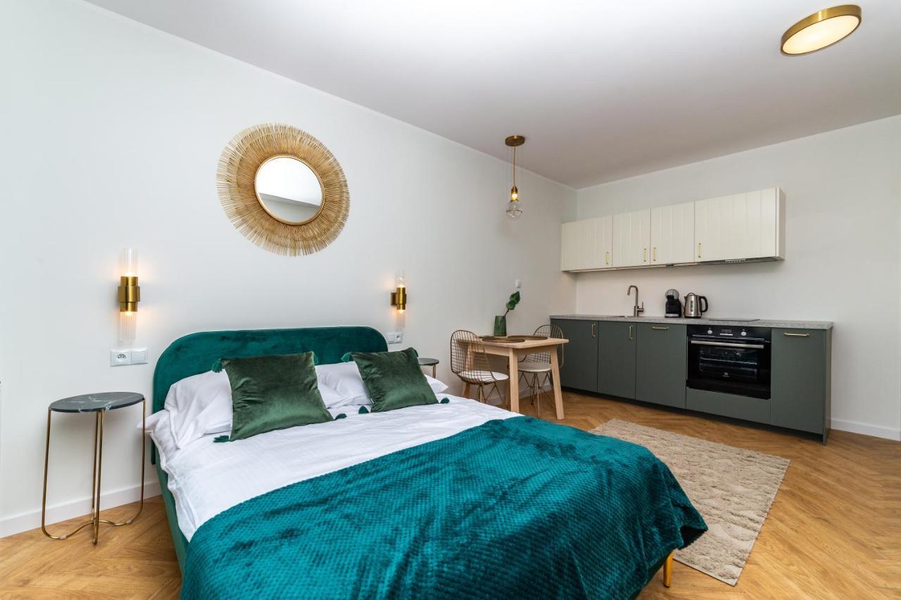 Pobookowane Barbary Delux Old Town Apartment กดัญสก์ ภายนอก รูปภาพ