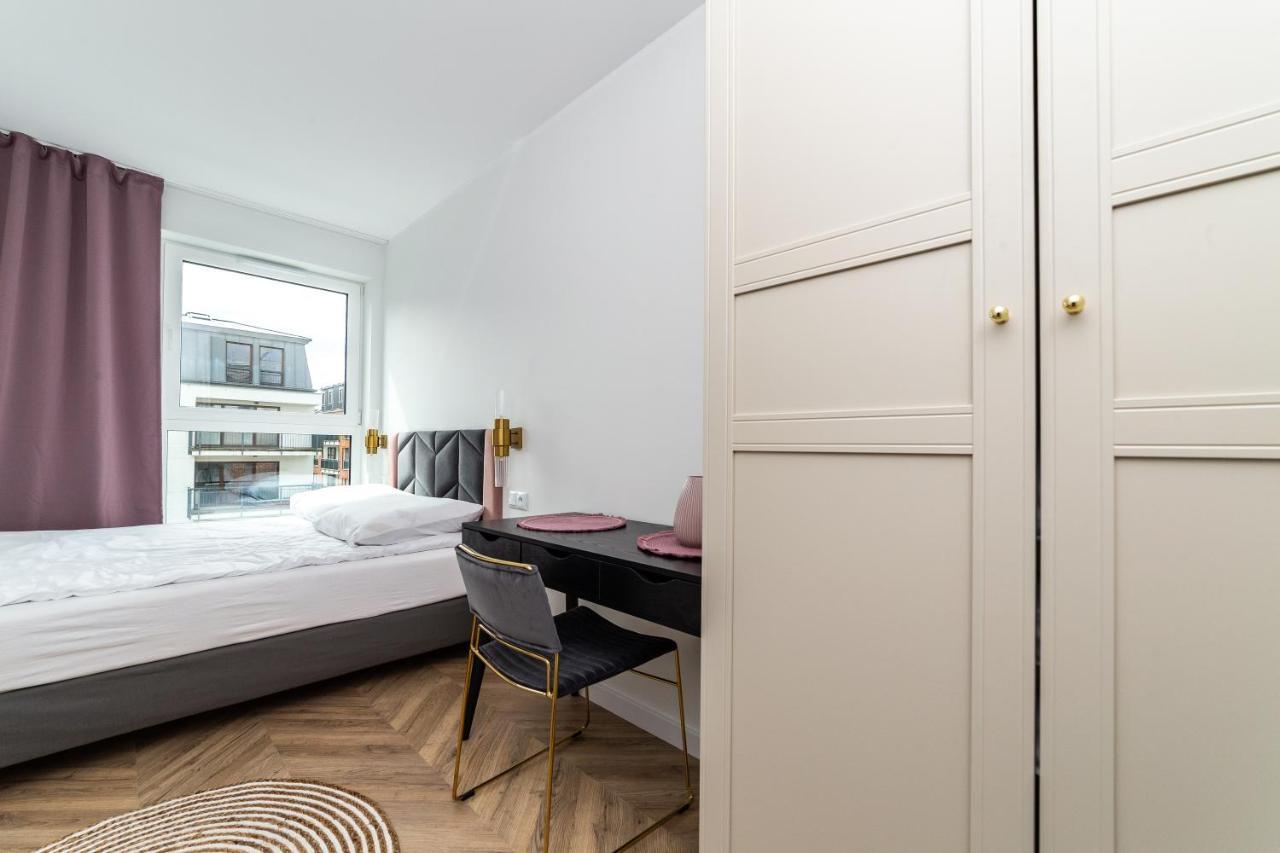 Pobookowane Barbary Delux Old Town Apartment กดัญสก์ ภายนอก รูปภาพ
