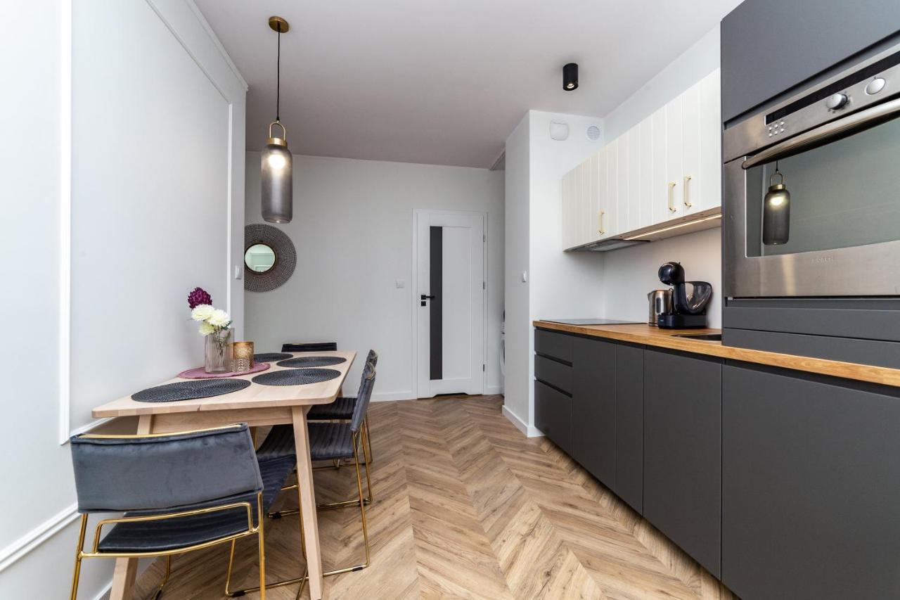 Pobookowane Barbary Delux Old Town Apartment กดัญสก์ ภายนอก รูปภาพ